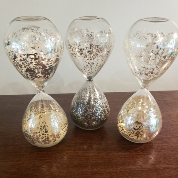 Mercury Glass Hourglasses - Picture 4 of 4
